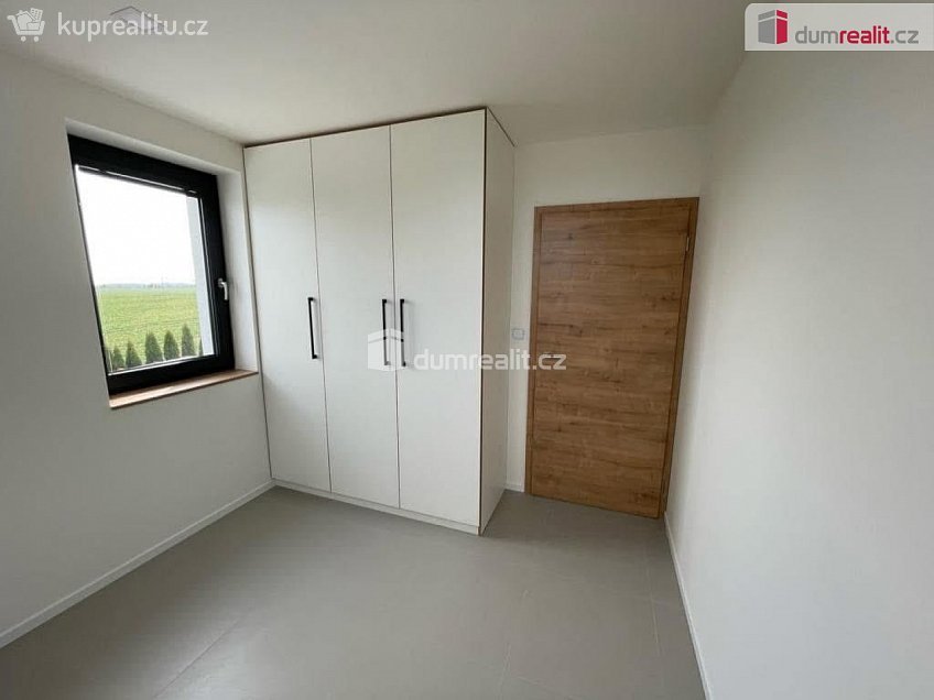 Pronájem bytu 2+kk 40 m^2 Čsl. armády, Nové Strašecí 