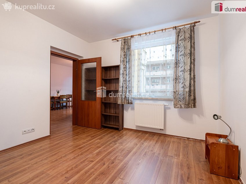 Pronájem bytu 2+kk 45 m^2 Dukel. hrdinů, Rakovník 