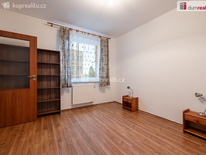Pronájem bytu 2+kk 45 m^2 Dukel. hrdinů, Rakovník 