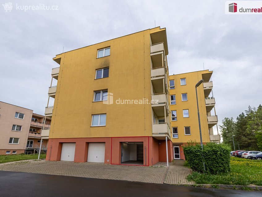 Pronájem bytu 2+kk 45 m^2 Dukel. hrdinů, Rakovník 