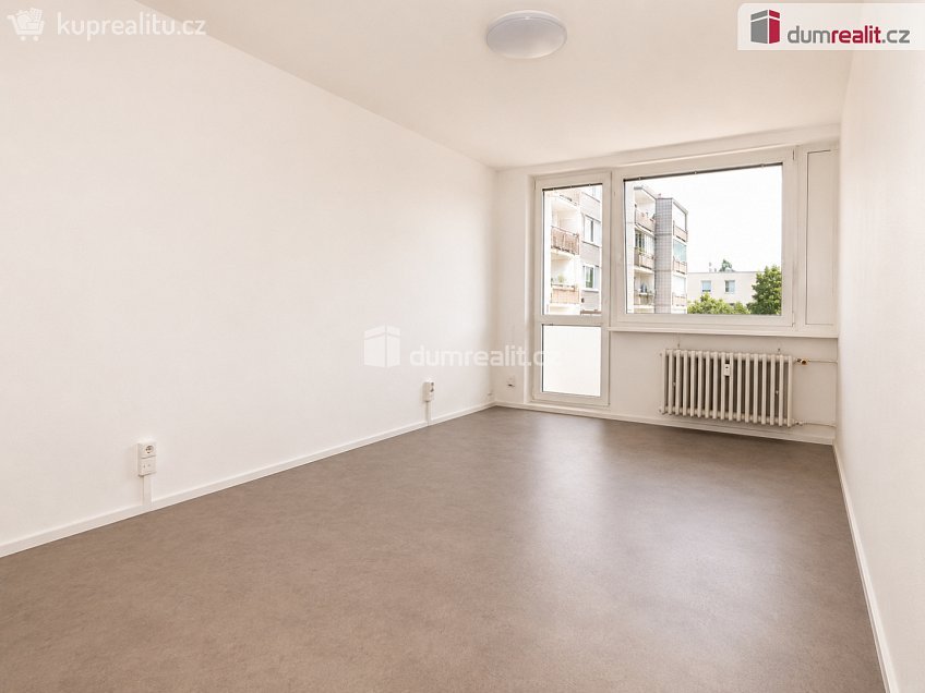 Pronájem bytu 2+1 59 m^2 Na záhonech, Praha 4 