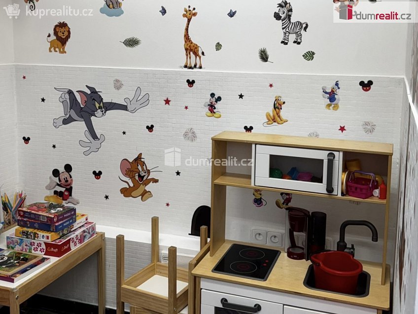 Pronájem  komerční reality 20 m^2 Jana Růžičky, Praha-Kunratice 