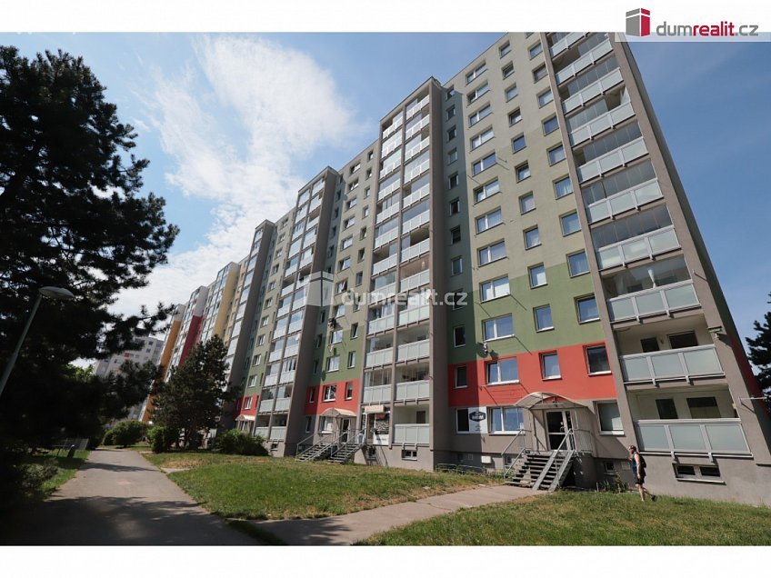 Pronájem bytu 2+1 49 m^2 Pejevové, Praha 12 