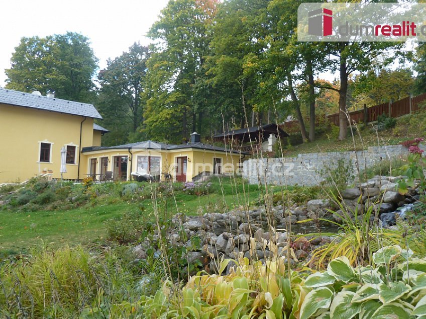 Prodej  vily 734 m^2 Pod Panoramou, Mariánské Lázně 