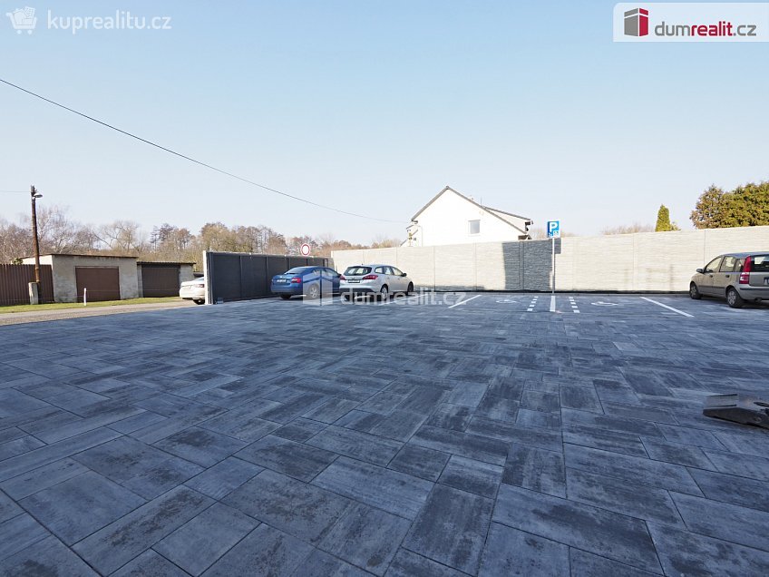 Pronájem bytu 2+kk 48 m^2 Jiřího z Poděbrad, Mělník 