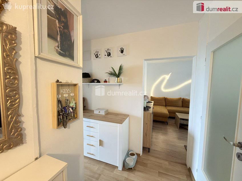 Pronájem bytu 2+1 62 m^2 Mošnova, Ústí nad Labem 