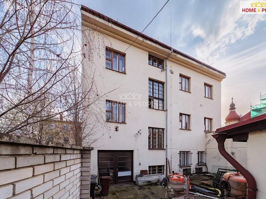 Prodej bytu 3+1 92 m^2 Olivova, Říčany 
