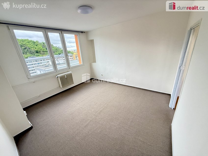 Pronájem bytu 3+1 82 m^2 sídl. Hůrka, Kralupy nad Vltavou 