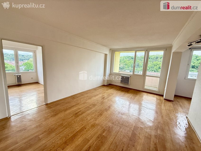 Pronájem bytu 3+1 82 m^2 sídl. Hůrka, Kralupy nad Vltavou 