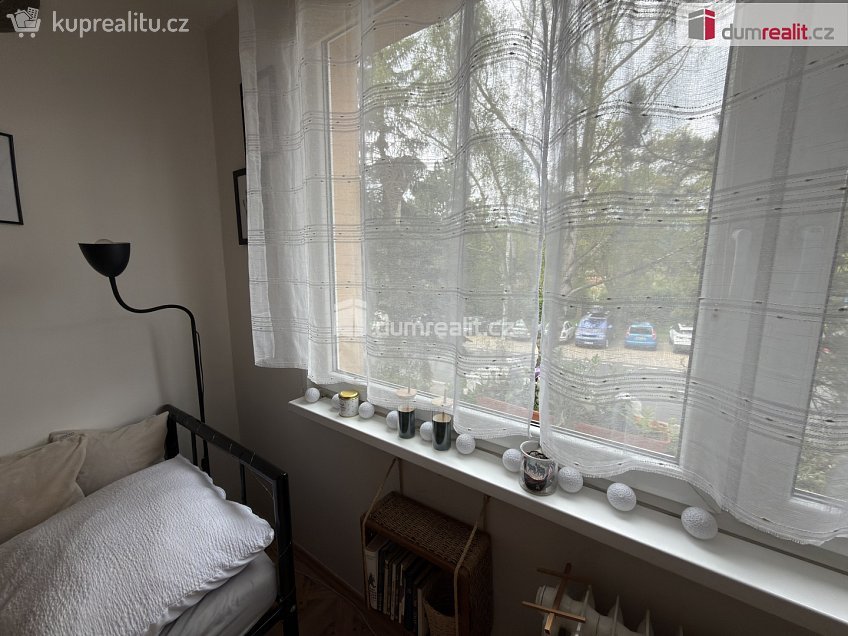 Pronájem bytu - pokoj 12 m^2 Karla IV., Ústí nad Labem 