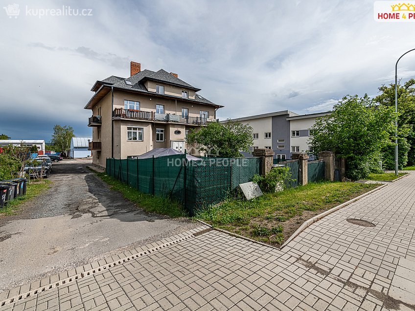 Prodej bytu 3+1 72 m^2 Pražská, Dobříš 
