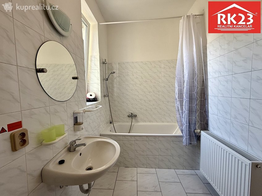 Pronájem bytu 1+kk 40 m^2 Plzeňská 125, Mariánské Lázně 