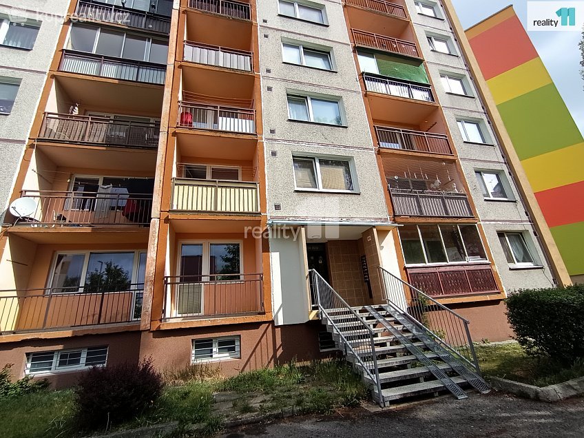 Prodej bytu 2+kk 40 m^2 Na Jílech, Česká Lípa 
