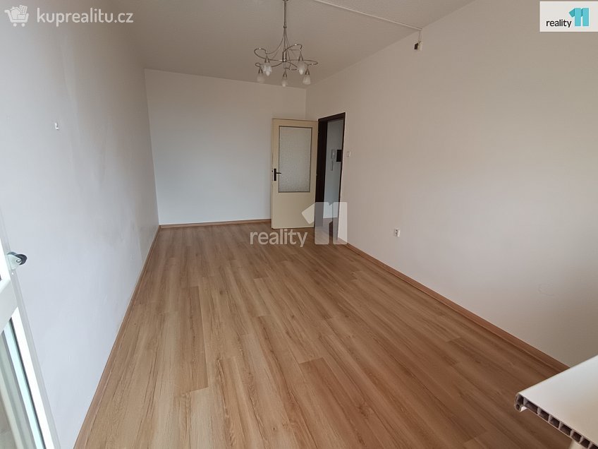 Prodej bytu 2+kk 40 m^2 Na Jílech, Česká Lípa 