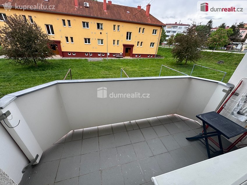 Pronájem bytu 2+1 52 m^2 Hlavní, Uherský Brod 