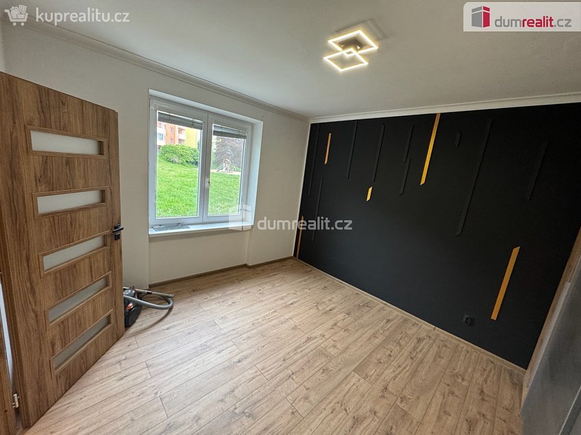 Pronájem bytu 2+1 52 m^2 Hlavní, Uherský Brod 