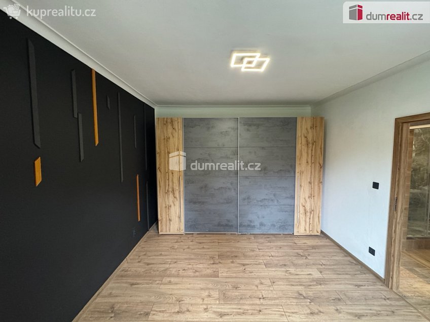 Pronájem bytu 2+1 52 m^2 Hlavní, Uherský Brod 