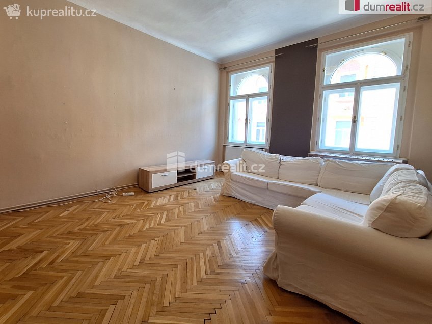 Pronájem bytu 3+kk 64 m^2 Kamenická, Praha 7 