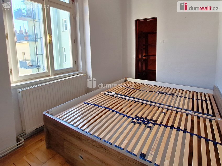 Pronájem bytu 3+kk 64 m^2 Kamenická, Praha 7 