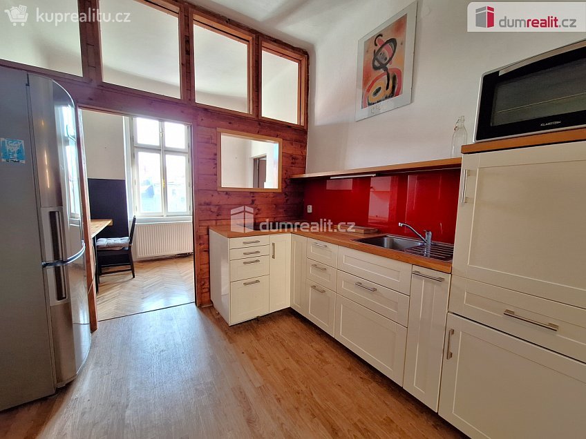 Pronájem bytu 3+kk 64 m^2 Kamenická, Praha 7 