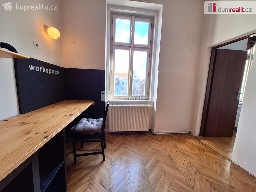Pronájem bytu 3+kk 64 m^2 Kamenická, Praha 7 