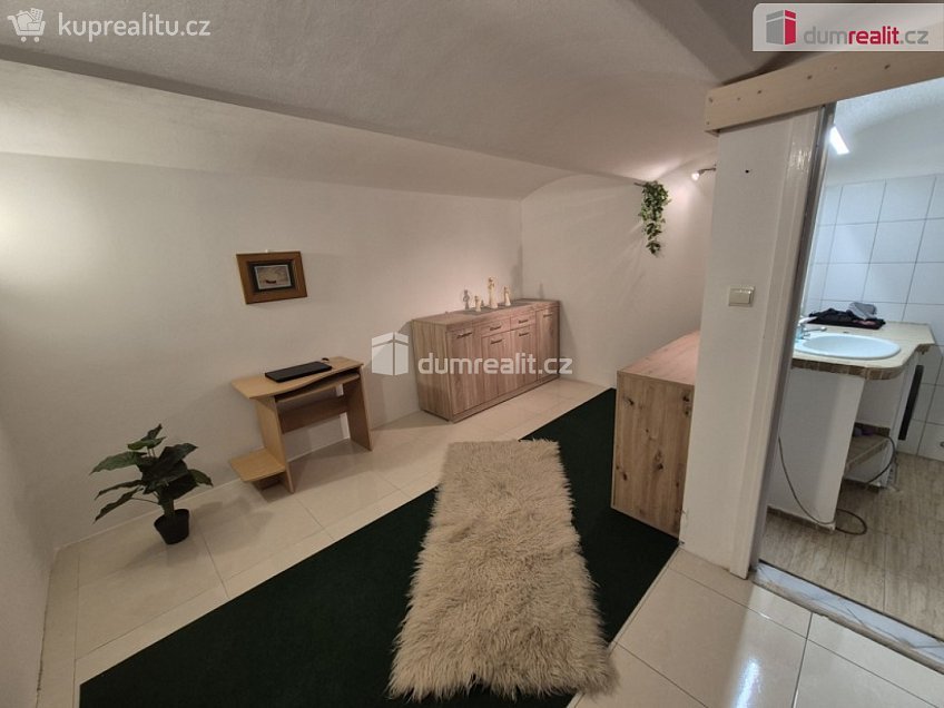 Prodej bytu 2+kk 43 m^2 Anenská, Liberec 
