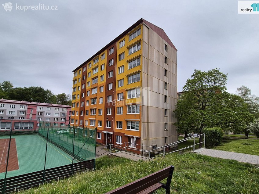 Pronájem bytu 2+1 55 m^2 Karlova, Aš 