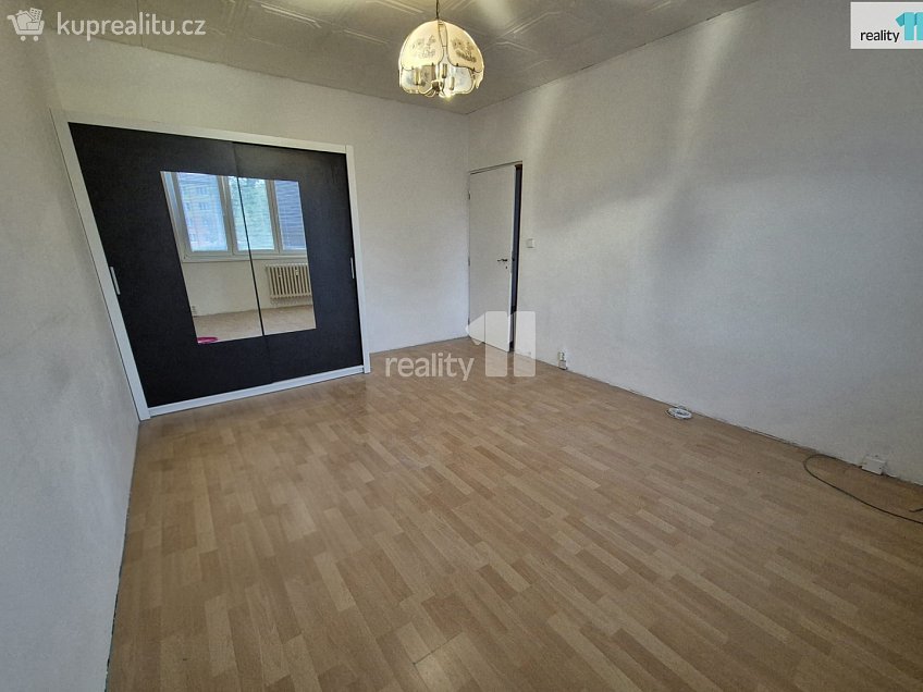 Pronájem bytu 2+1 55 m^2 Karlova, Aš 