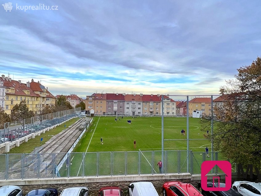 Pronájem bytu 2+kk 40 m^2 Lužická, Znojmo 