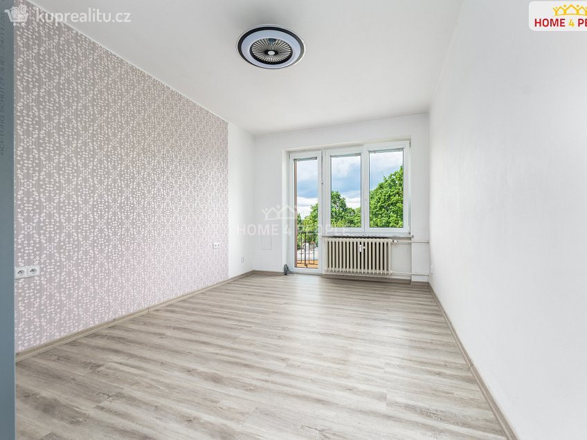 Pronájem bytu 2+kk 50 m^2 Sídliště, Lysá nad Labem 
