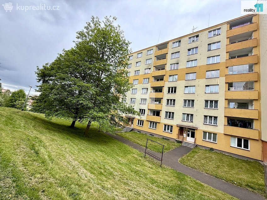 Pronájem bytu 2+1 59 m^2 Švabinského, Sokolov 
