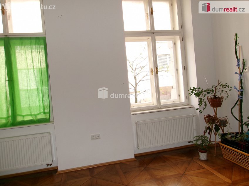 Prodej bytu 4+kk 150 m^2 Škrétova, Praha 2 