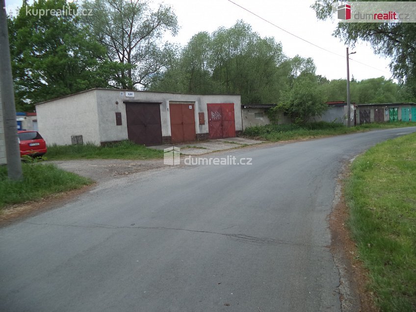 Prodej  garáže 21 m^2 U Bažantnice, Karviná 