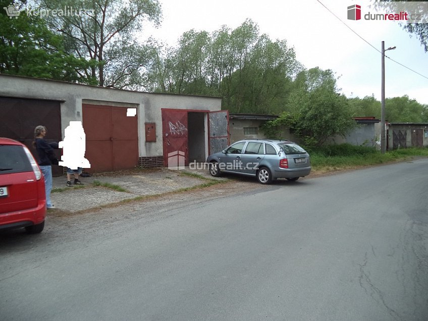 Prodej  garáže 21 m^2 U Bažantnice, Karviná 