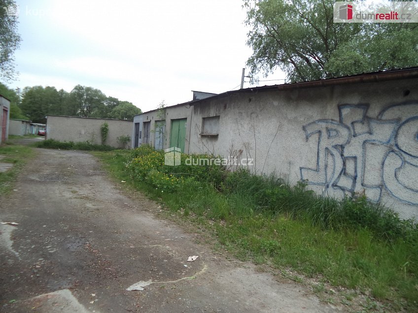 Prodej  garáže 21 m^2 U Bažantnice, Karviná 