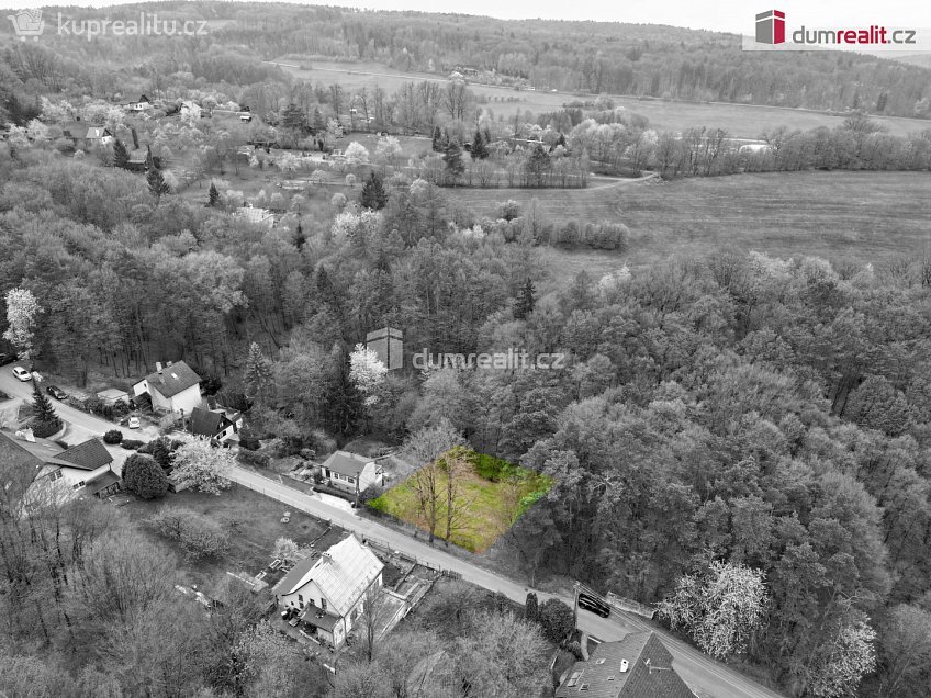 Prodej  stavebního pozemku 1153 m^2 Lužné, Luhačovice 