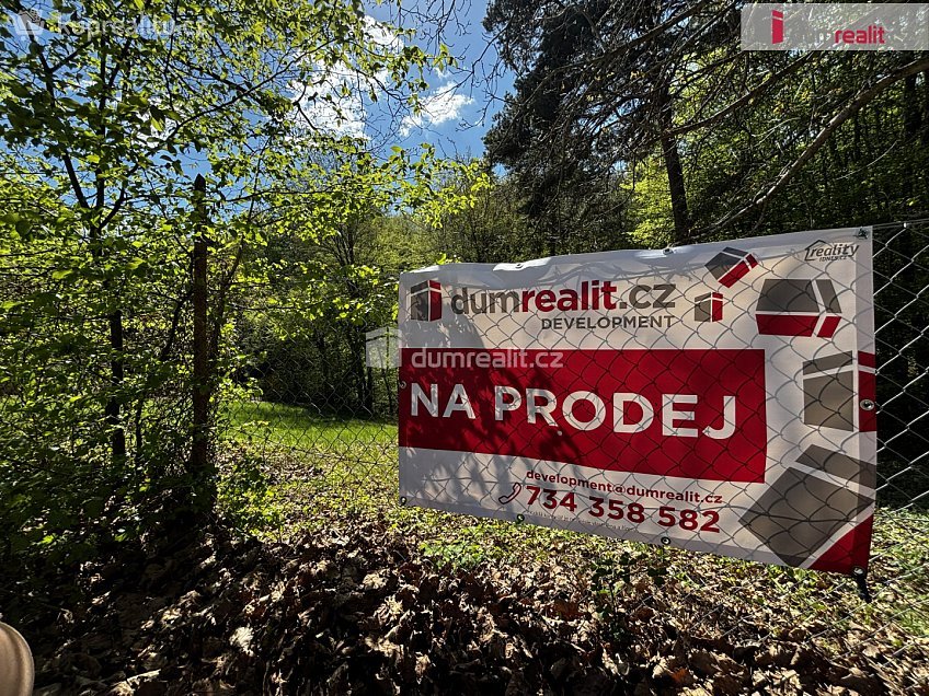Prodej  stavebního pozemku 1153 m^2 Lužné, Luhačovice 