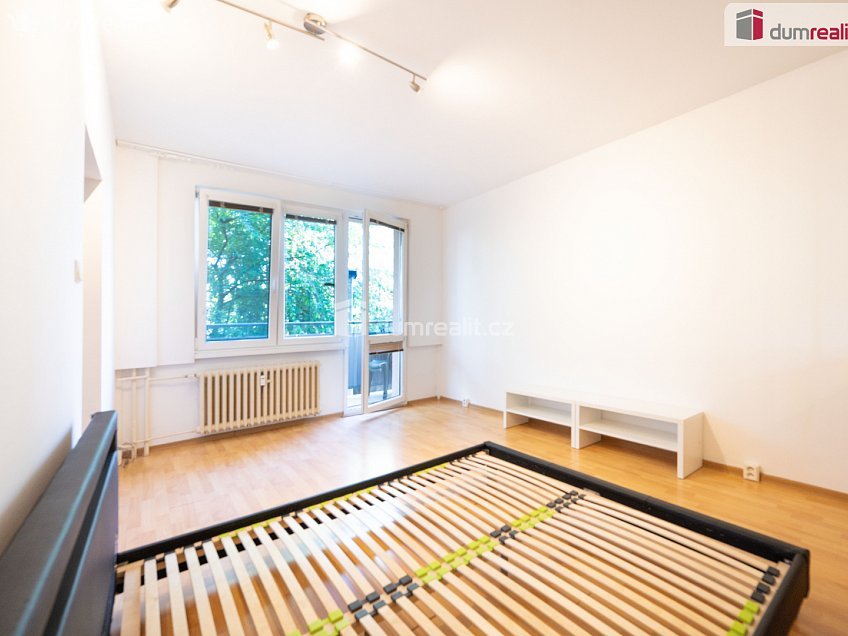 Pronájem bytu 1+1 38 m^2 J. Plachty, České Budějovice 