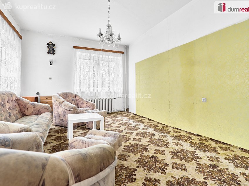 Prodej  rodinného domu 120 m^2 Plesná, Plesná 