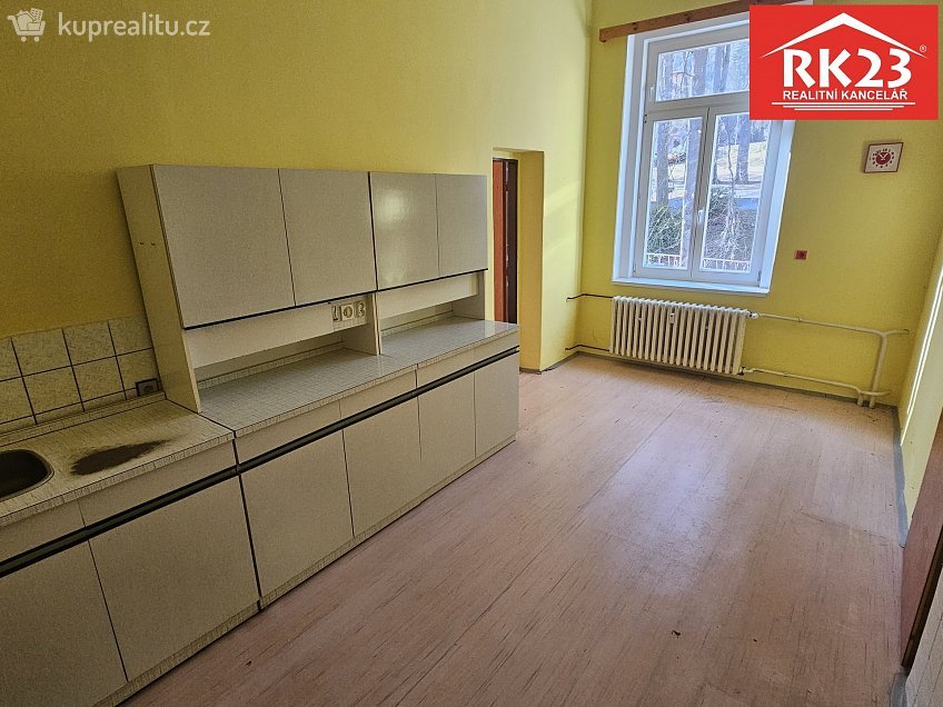 Prodej bytu 2+1 72 m^2 Hlavní třída 159, Mariánské Lázně 