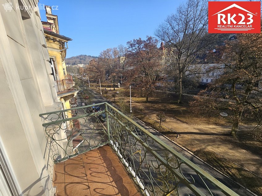Prodej bytu 2+1 72 m^2 Hlavní třída 159, Mariánské Lázně 