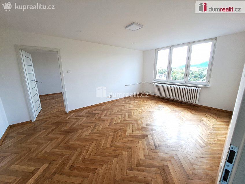 Pronájem bytu 2+1 55 m^2 Duchcovská, Teplice 