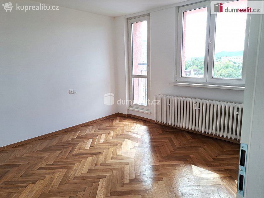 Pronájem bytu 2+1 55 m^2 Duchcovská, Teplice 