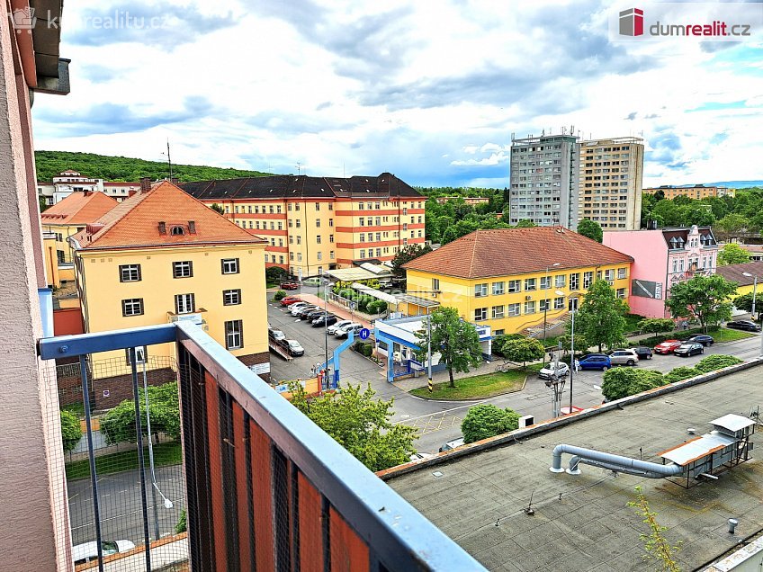 Pronájem bytu 2+1 55 m^2 Duchcovská, Teplice 