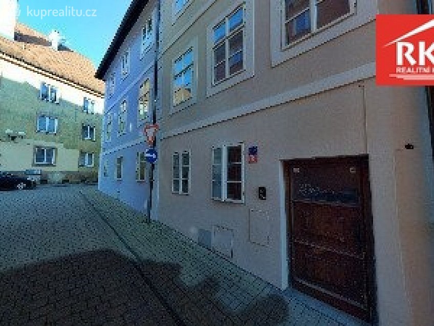Pronájem bytu 2+kk 69 m^2 Úzká 372, Cheb 