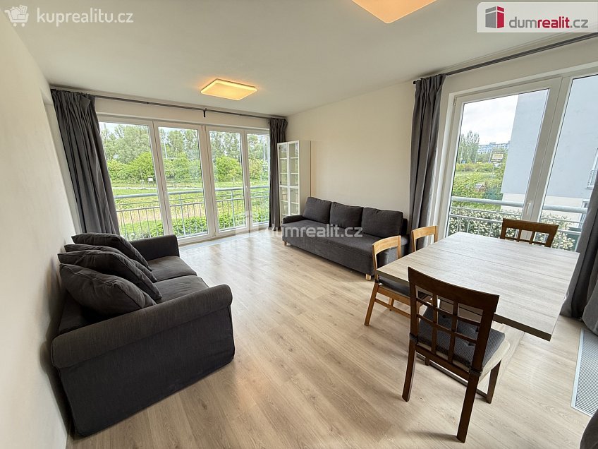 Prodej bytu 3+kk 73 m^2 Toufarova, Praha-Řeporyje 