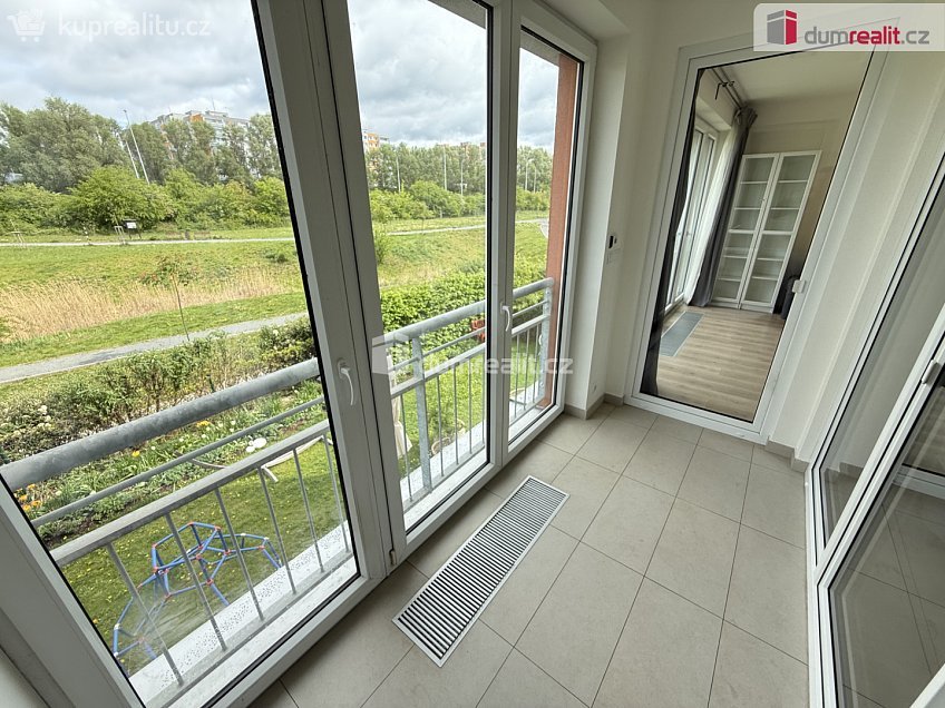 Prodej bytu 3+kk 73 m^2 Toufarova, Praha-Řeporyje 