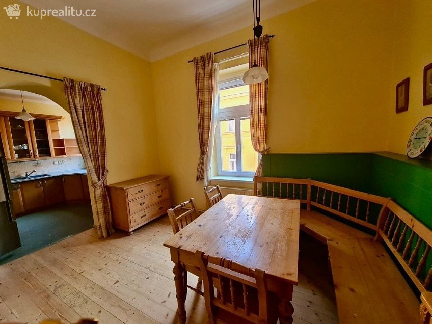Pronájem bytu 3+kk 101 m^2 Hlavní třída 225, Mariánské Lázně 
