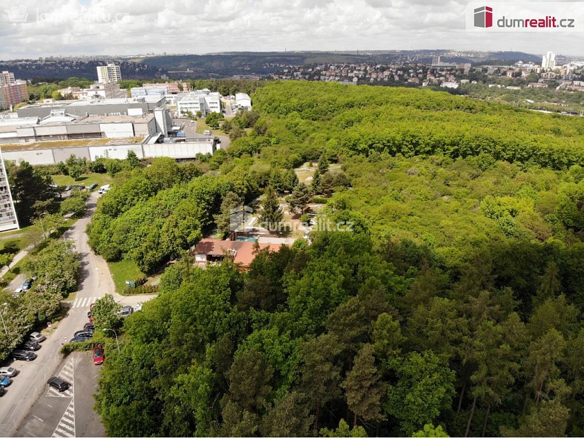 Pronájem bytu 2+kk 48 m^2 Nad lesním divadlem, Praha 4 