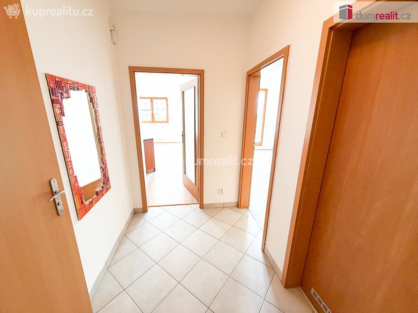 Prodej bytu 2+kk 54 m^2 Eberlova, Praha 13 